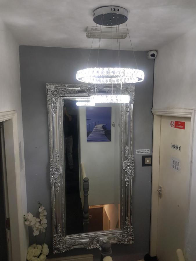 ホテル Highfields House - Free Wifi - Free Local Parking シェフィールド エクステリア 写真