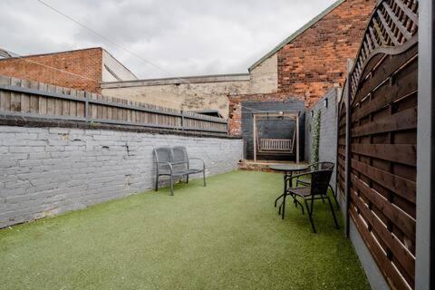 ホテル Highfields House - Free Wifi - Free Local Parking シェフィールド エクステリア 写真